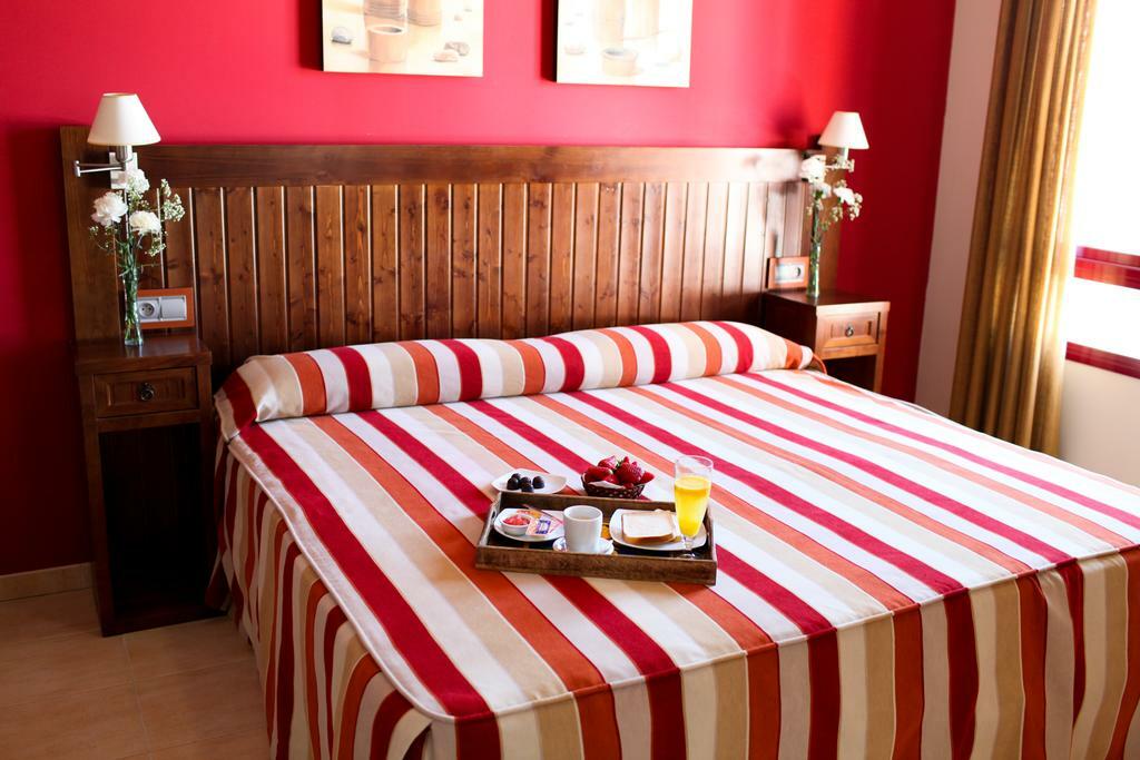 Hotel Rocio Villafranca de Córdoba Dış mekan fotoğraf